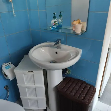 - Studio Flatlet - Apartment *